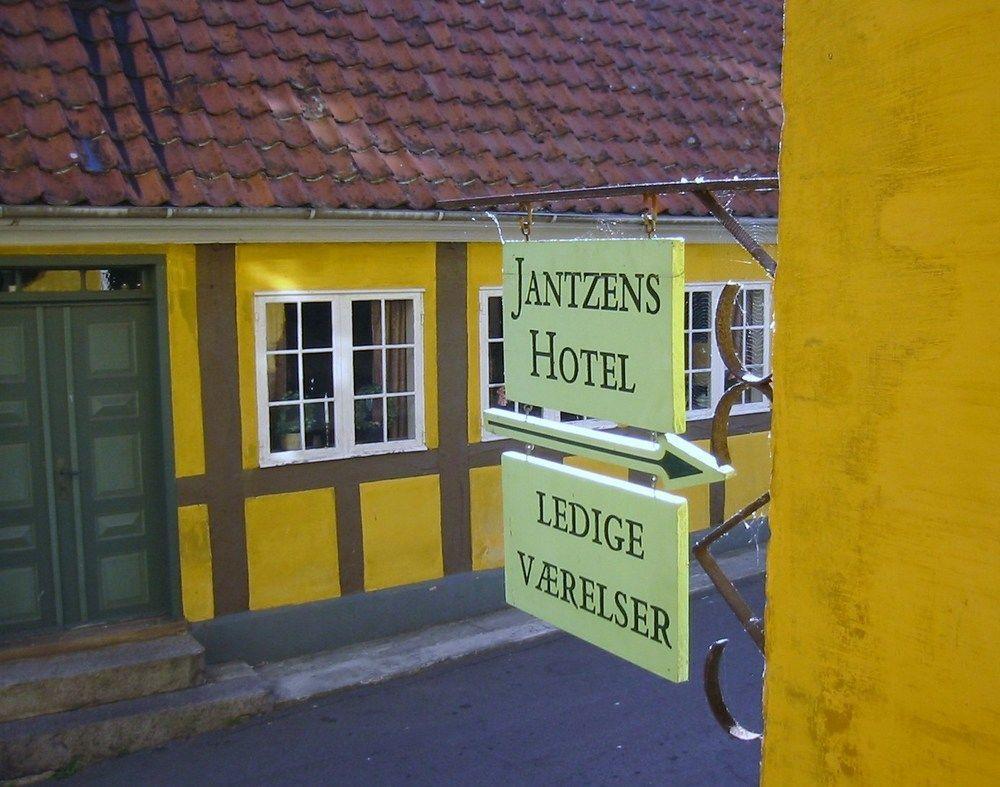 Jantzens Hotel Гудхайм Экстерьер фото